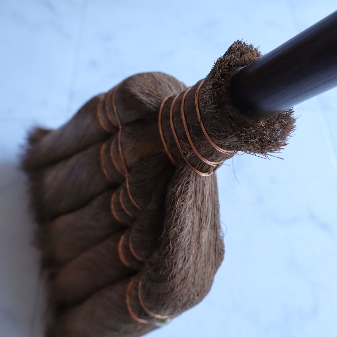 handle broom hemp fiber hold by copper wire