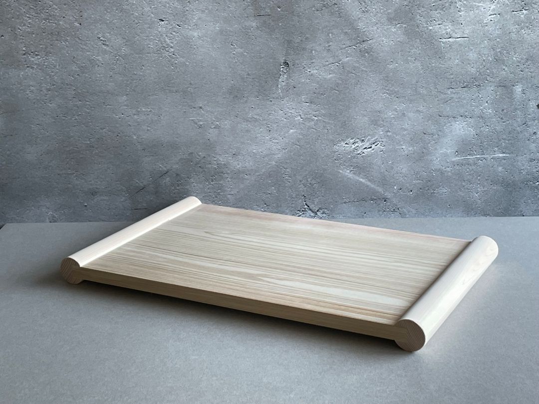 Cypress cutting board made in Japan