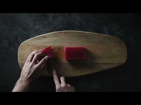 A Youtube video to present the hinoki cutting board