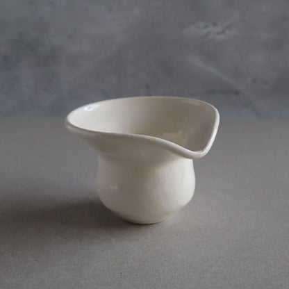 Japanese handmade ceramic set: Sauce bucket, jar with lid & saucer plate